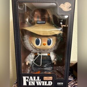 THE MONSTERS FALL IN WILD
SERIES-Vinyl Plush Doll